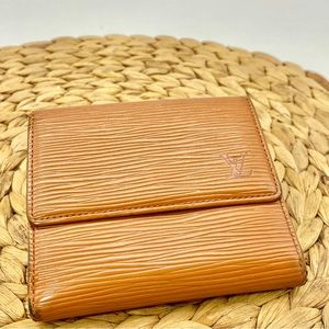 LOUIS VUITTON LOGO CARAMEL BROWN EPI LEATHER BIFOLD BRASS MONEY WALLET POUCH